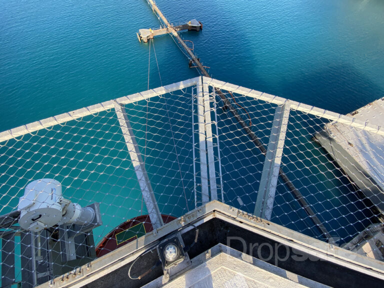 Offshore helicopter safety net
