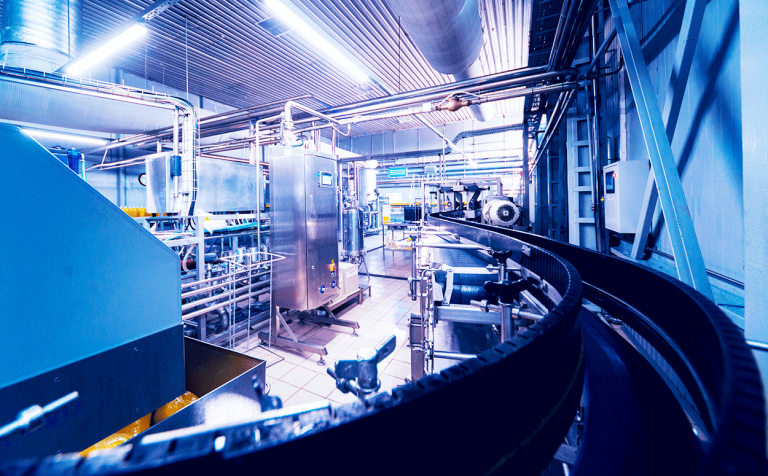 How to mitigate risks and support a safe food and beverage industry 